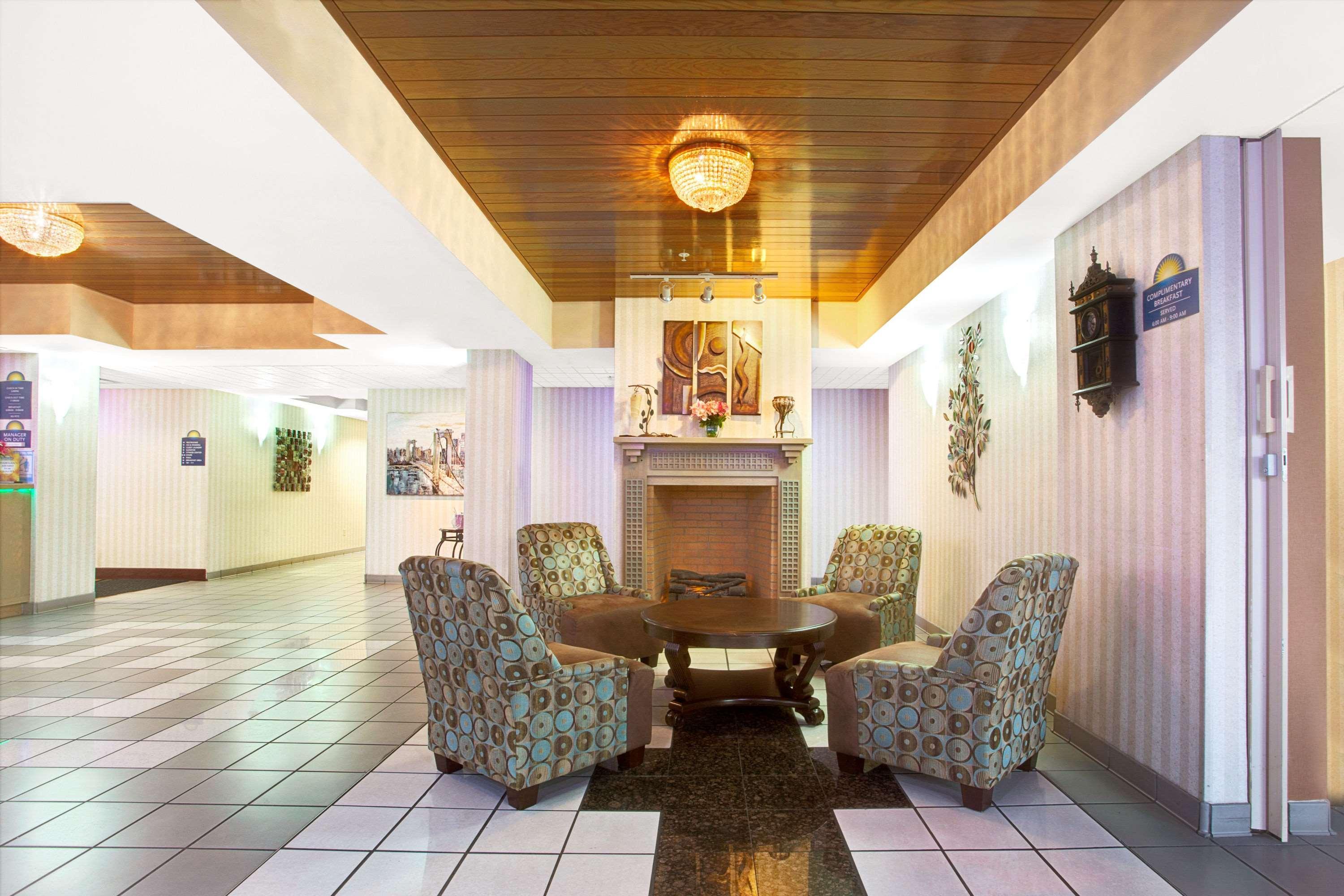 Days Inn & Suites By Wyndham Ridgeland Εξωτερικό φωτογραφία