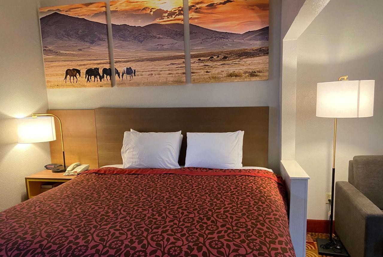 Days Inn & Suites By Wyndham Ridgeland Εξωτερικό φωτογραφία