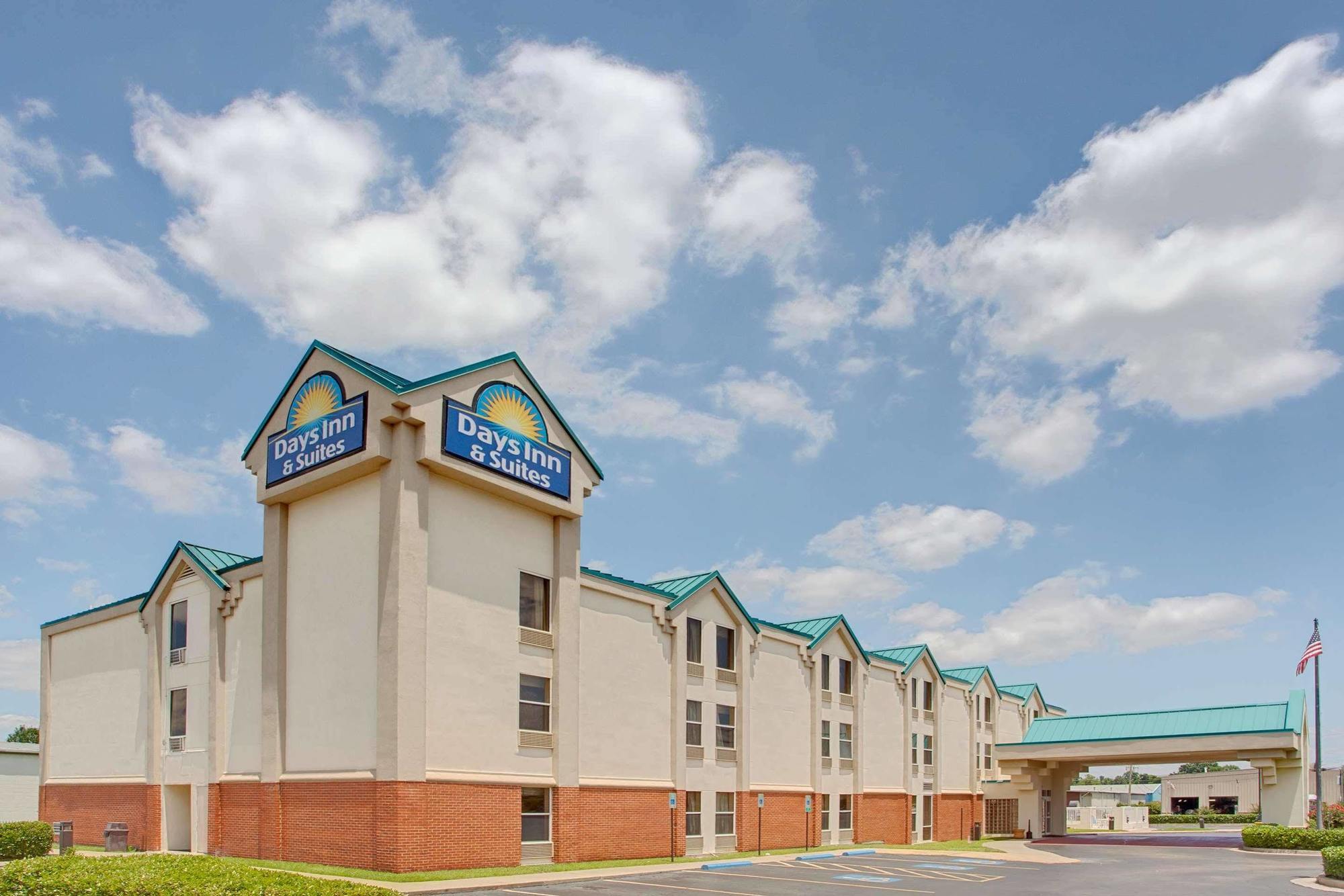 Days Inn & Suites By Wyndham Ridgeland Εξωτερικό φωτογραφία